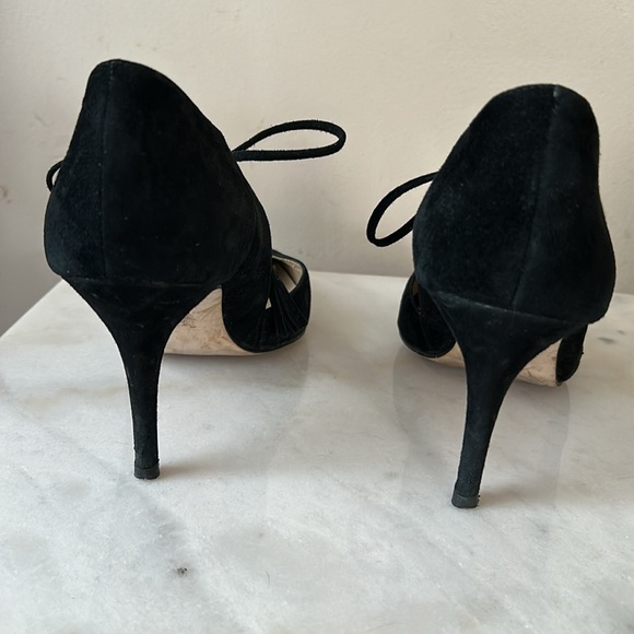 Ann Taylor suede tassel pumps, size 8 1/2 - Picture 3 of 9